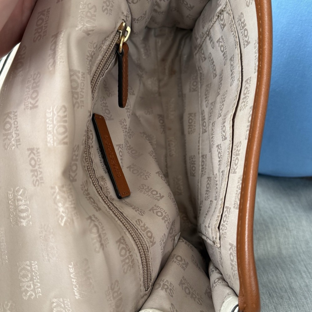 Michael Kors Margo Tan with White Pebbled Leather & Chain Crossbody Bag Purse - Picture 9 of 16